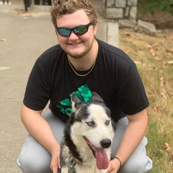 Meet your Posher, Kyle - Picture 1 of 1